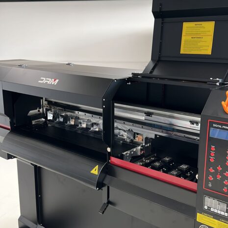 black.moster.60-4 black.moster.60-4